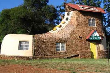 Shoe house